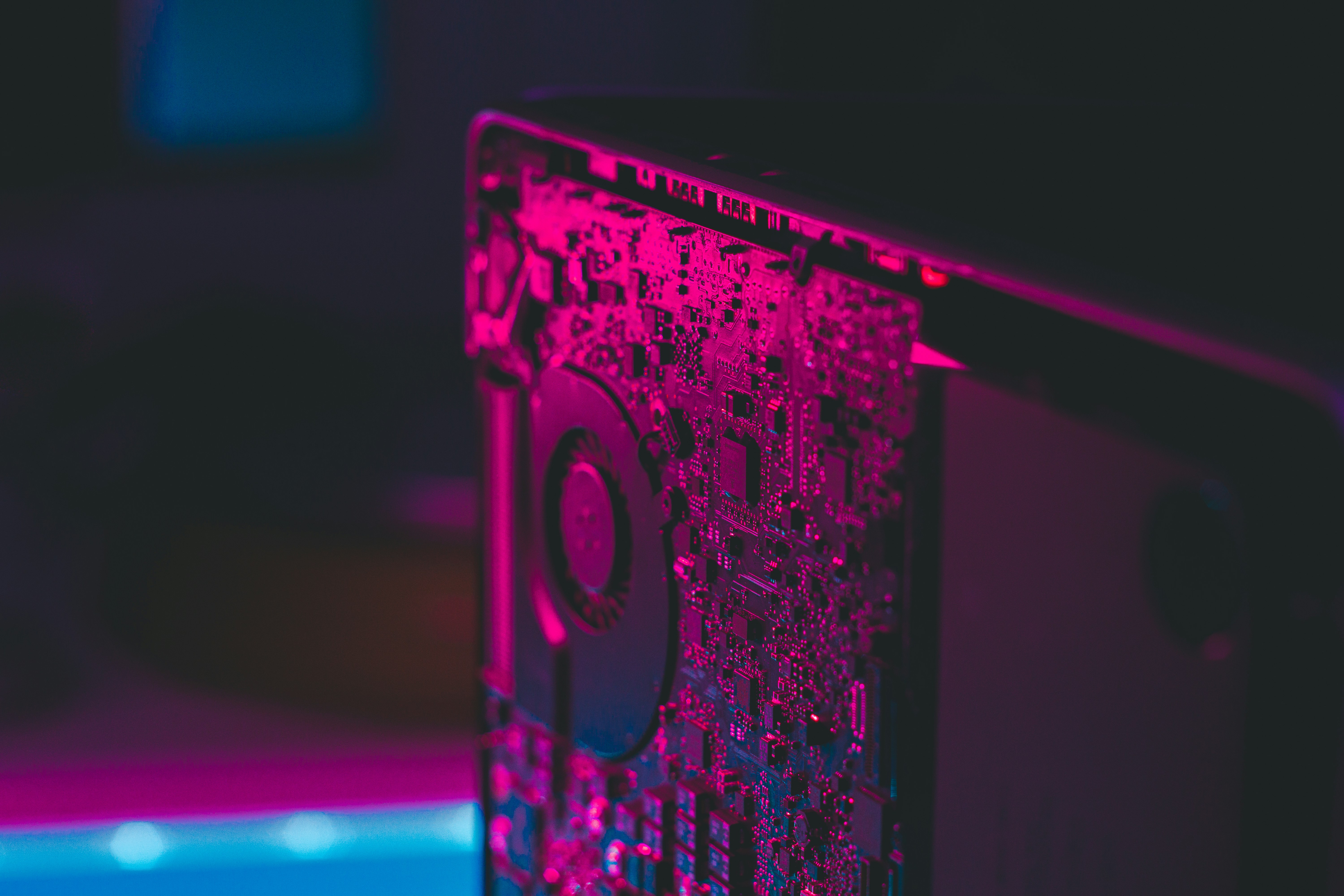 Secure enterprise instant communications